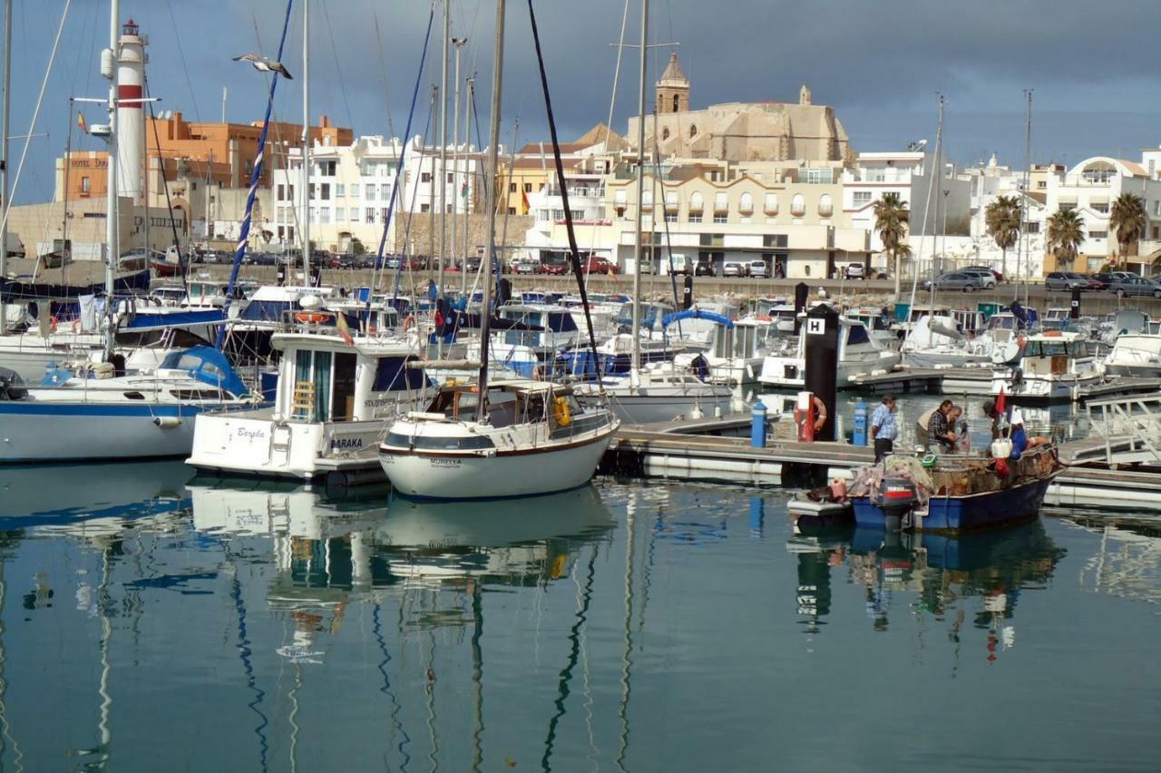 Gatu Premium Villa Aramburu, " Preferente Mayores De 25 Anos Y Familias " El Puerto de Santa María Εξωτερικό φωτογραφία