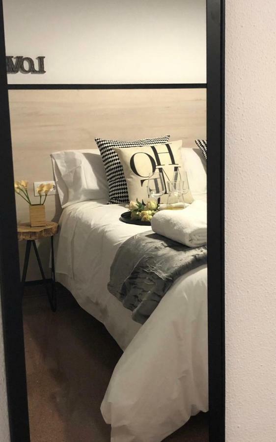 Gatu Premium Villa Aramburu, " Preferente Mayores De 25 Anos Y Familias " El Puerto de Santa María Εξωτερικό φωτογραφία