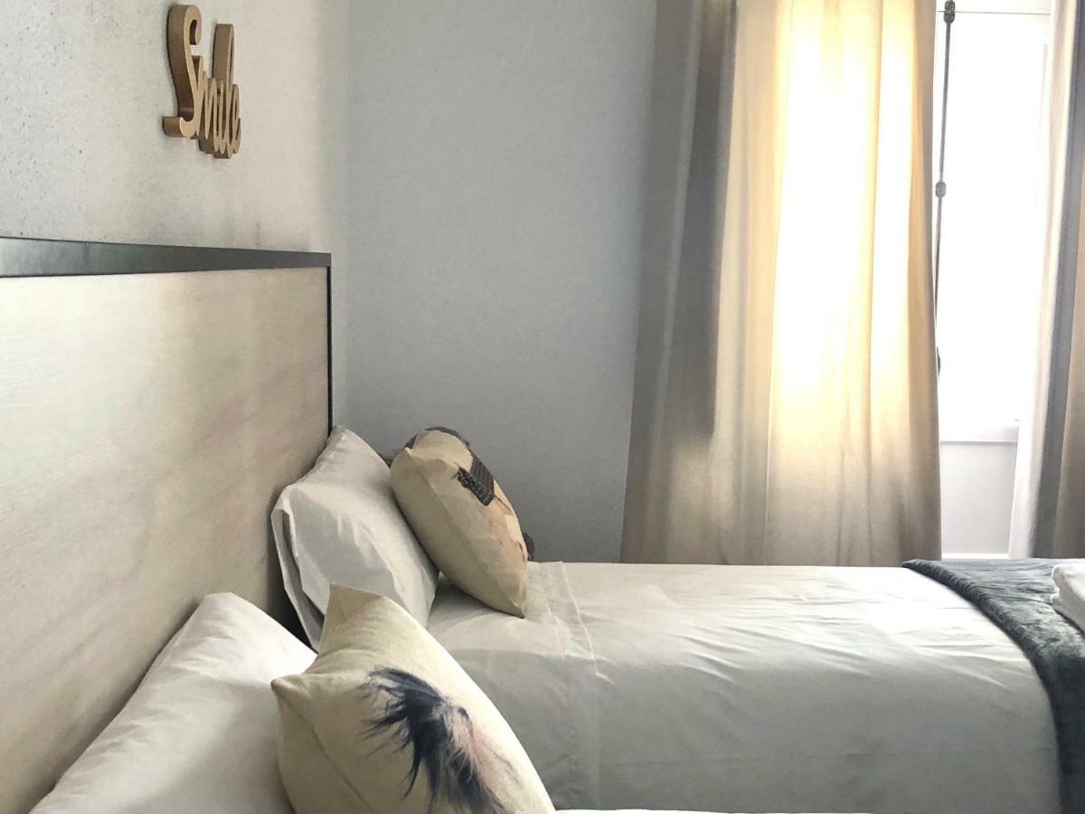 Gatu Premium Villa Aramburu, " Preferente Mayores De 25 Anos Y Familias " El Puerto de Santa María Εξωτερικό φωτογραφία